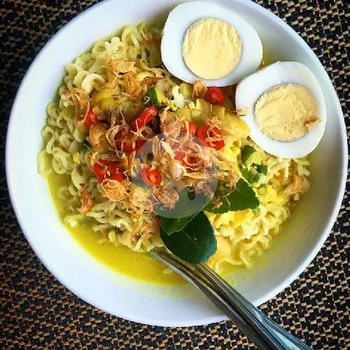 Mie Soto Telur