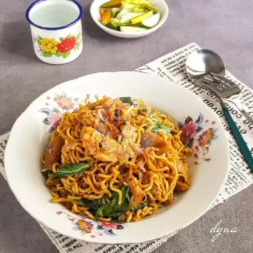 Mie Goreng Telur